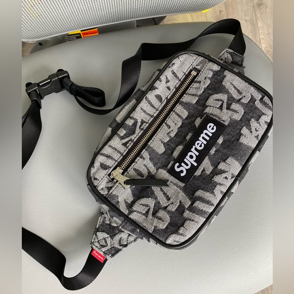 Supreme Jacquard Denim Waist Bag - Picture 3 of 3